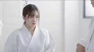 【壹屌探花】深夜场小陈头上场高颜值大奶妹子，口交上位骑坐性感屁股站立后入猛操